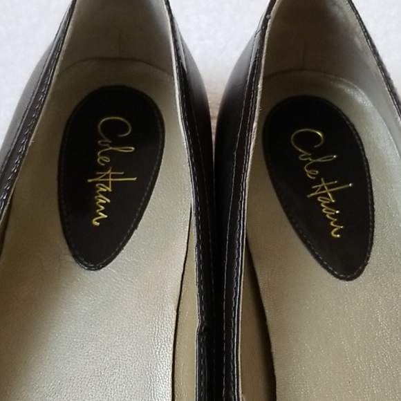💞SOLD💞 Cole Haan Leather Flats - Picture 4 of 7